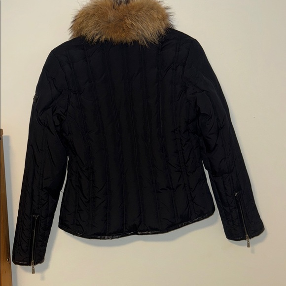 Michael Kors Black Quilted Puffer Jacket with Brown Fur animal Trim - Picture 11 of 12
